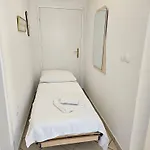 Fuer 3 Personen Mit Terrasse By Interhome Lägenhet *