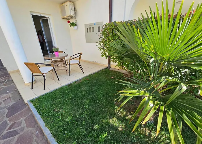 Fuer 3 Personen Mit Terrasse By Interhome Appartamento Novi Vinodolski